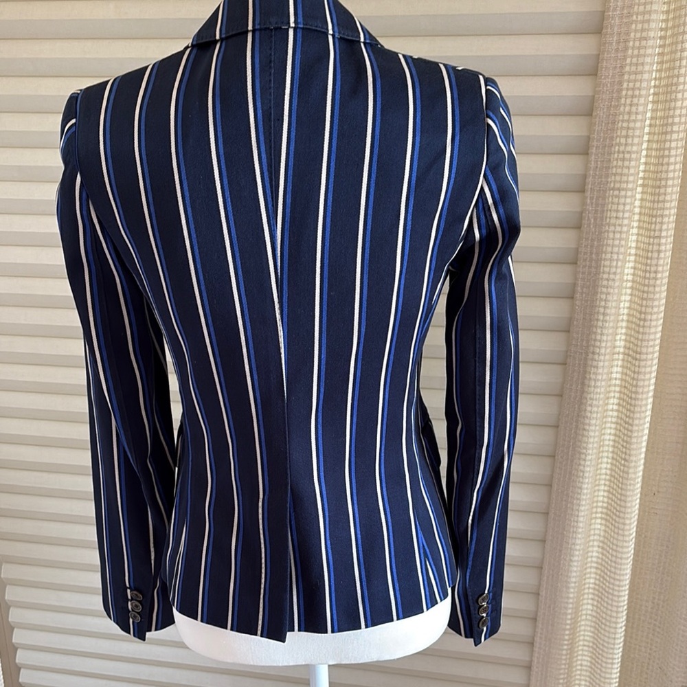 Burberry Navy striped Blazer - Picture 2 of 10